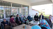 Ağrı Valisi Bozkurt bayram mesaisini ihtiyaç sahipleriyle geçirdi