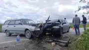 Çorum’daki kavşakta otomobiller çarpıştı 3 yaralı