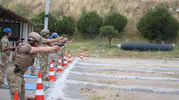Foça'da jandarmanın en keskin nişancıları belli oluyor