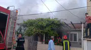 Çanakkale’de tek katlı ahşap ev küle döndü