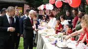 Lüleburgaz’da kitaplar ağaçlara taşındı