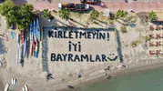 Bodrum sokakları ve deniz dibi temizlendi