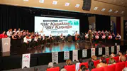 Mersinli emekliler şarkılarla genç kuşaklara seslendi