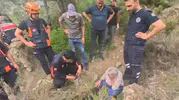 Hatayda dağlık alanda kekik toplarken düşen kadın kurtarıldı