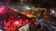 Galatasaray şampiyonluğu Bursa sokaklarını sarı kırmızıya boyadı