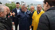 Hatay’da sel alarmı Başkan Öntürk sahaya indi