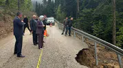 Kastamonu'da şiddetli yağış yolu yuttu