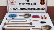 Magnesia Antik Kenti'nde definecilik yapan üç kişi yakalandı