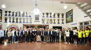 Sadettin Saran veda yemeğinde takımla buluştu