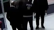 Ehliyet sınavında teknolojik kopya düzeneği polisi harekete geçirdi