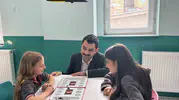 Susuzlu öğrenciler zeka oyunlarıyla strateji geliştiriyor