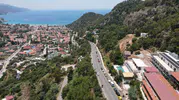 Ölüdeniz yolunda bayram trafiği kilitlendi