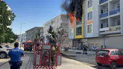Çanakkale’de apartman yangını İtfaiye balkondan hayat kurtardı
