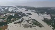 Hatay'da Asi Nehri taştı ev ve iş yerleri sular altında kaldı