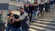 Küçükçekmece'de şüpheli ölüm Alacak kavgasında pencereden mı atıldı