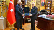 Bahçeli Kerkük’ün ilk Türkmen valisini makamında ağırladı