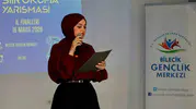 Bilecikli gençler şiirleriyle salonu büyüledi