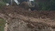 Artvin Borçka’da sağanak dereleri taşırdı