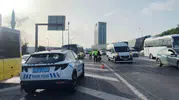 Şile Yolu trafiğinde kural tanımayan sürücülere polis engeli