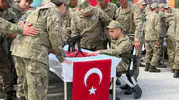 Afyonkarahisar’da engelli gençler bir günlüğüne askerlik heyecanı yaşadı