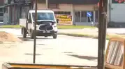 İnegöl trafiğinde kamyonetin kaputunda tamir şaşkınlığı