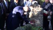 Bahçeli bayram sabahı Alparslan Türkeş’in kabrine gitti