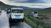 Çorum'da yağışlı havada direksiyon hakimiyetini kaybeden araç takla attı