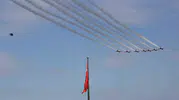 Samsun semalarında 19 Mayıs coşkusu havadan gelen selamla yükseldi