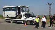 Kilis yolunda zincirleme kaza 8 işçi yaralandı