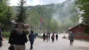 Borçka Karagöl bayram tatilinde doğa tutkunlarının akınına uğradı