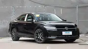 Volkswagen tek depo benzinle İstanbul'dan Berlin'e gidecek