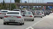 Kilit kavşak Kırıkkale bayram trafiğiyle yoğunlaştı