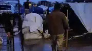 Adana'da gece bastıran sağanak şehri teslim aldı