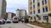 Adıyaman'da üçüncü kattan düşen adam yaşam mücadelesi veriyor