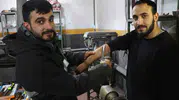Sivas bıçağının keskinliği kol kılları üzerinde test edildi