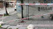 Eskişehir’in merkezinde çatıdan düşen kiremitler korkuttu