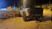 Çanakkale'de kamyonet ile motosiklet çarpıştı Bir genç hayatını kaybetti