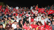 Darıca sahili milli maç için dev ekrana hazırlanıyor