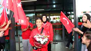 Dünya şampiyonuna görkemli karşılama