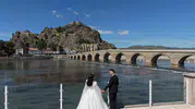 Çorumlu çiftler düğün fotoğrafı için stüdyo yerine tarihi mekanlara koşuyor