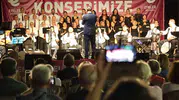 Efeler müzikle buluştu Pınarbaşı yaz akşamlarına renk geldi