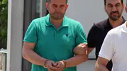 Adana'da uyuşturucu kavgası Emekli polis oğlunu vurdu