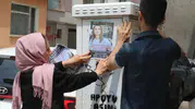 Eskişehir sokaklarında bir anne kızını arıyor