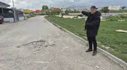 Eskişehir’de kaza noktasına dönüşen sokağa acil çözüm talebi