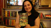 Ebru Gülmez engelleri kalemle aştı