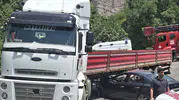 Çukurca yolunda tır kazası sürücüyü hastanelik etti