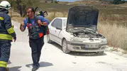 Eskişehir’de okul önünde yanan otomobili AFAD ekipleri söndürdü