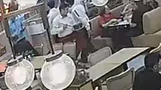 Döner restoranında korkunç anlar kameraya yansıdı