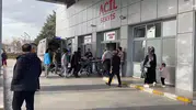 Kocaeli'de inşaat iskelesi faciası iki işçiyi hastanelik etti