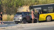 Küçükçekmece’de ani manevra kazaya yol açtı